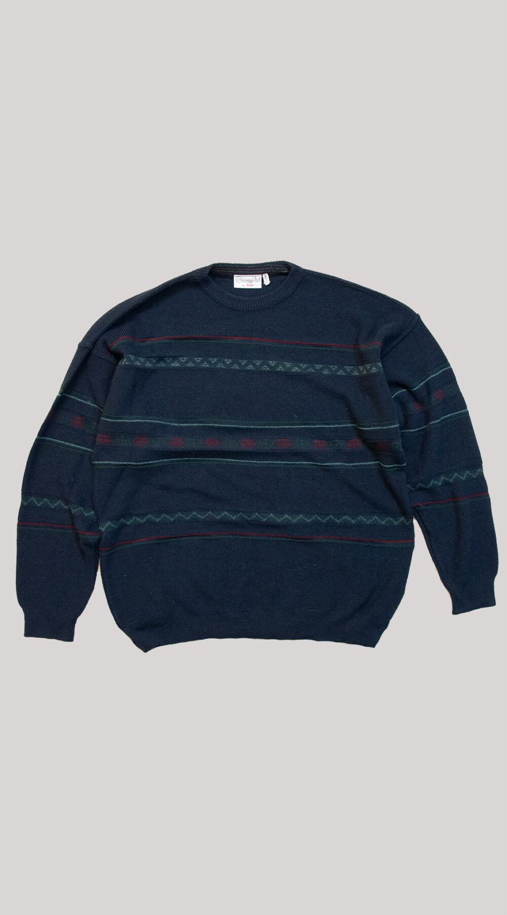 202200122 - Vintage Knit Pullover